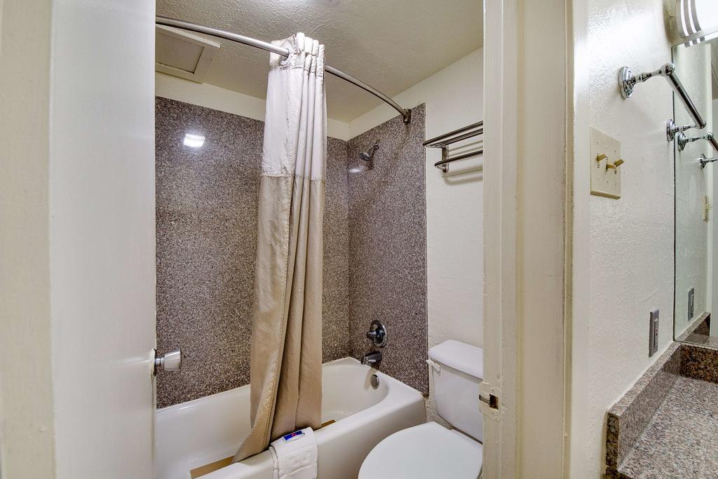 Americas Best Value Inn 샌안토니오 외부 사진